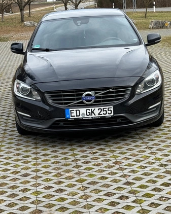 Volvo V60 cena 43000 przebieg: 176500, rok produkcji 2015 z Bardo małe 67
